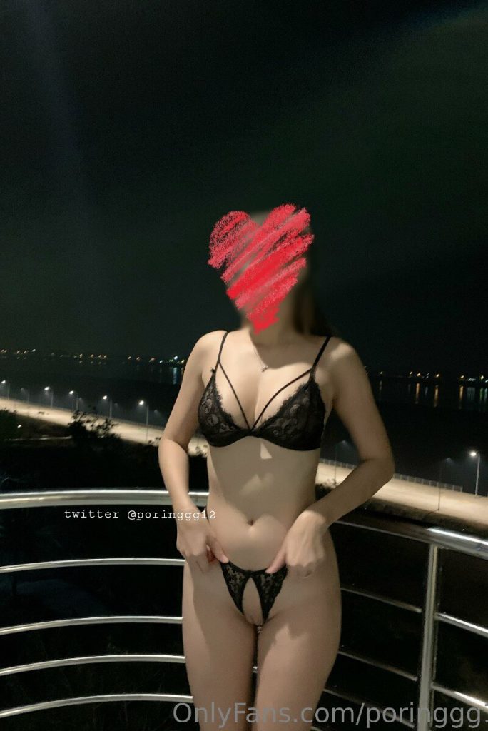03080801464-684x1024-1