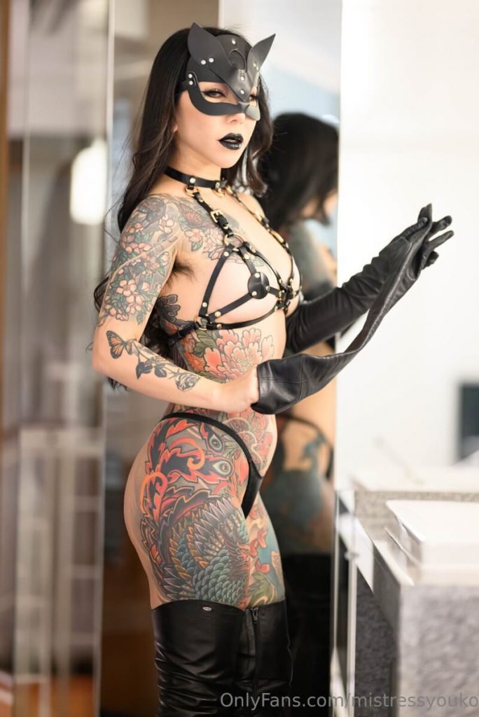 15040921706-684x1024-1
