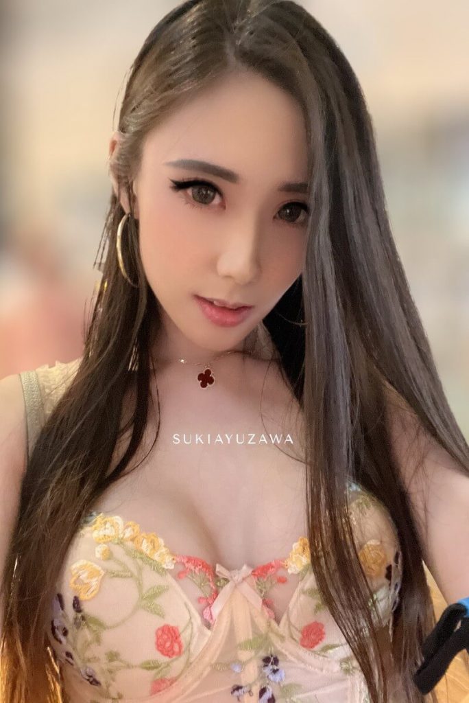 17053033862-684x1024-1