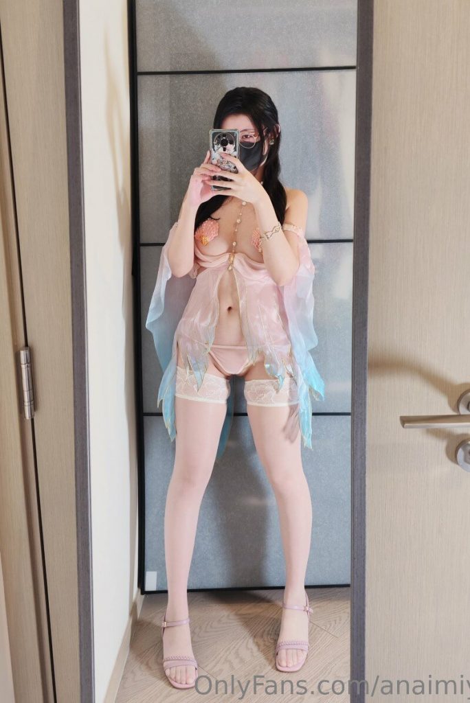 18040036354-684x1024-1
