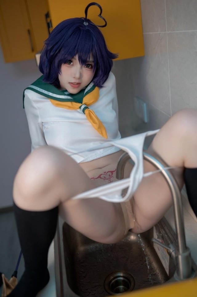 1 (4)